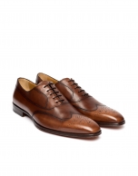 Brown Oxford shoes with Prussian seam