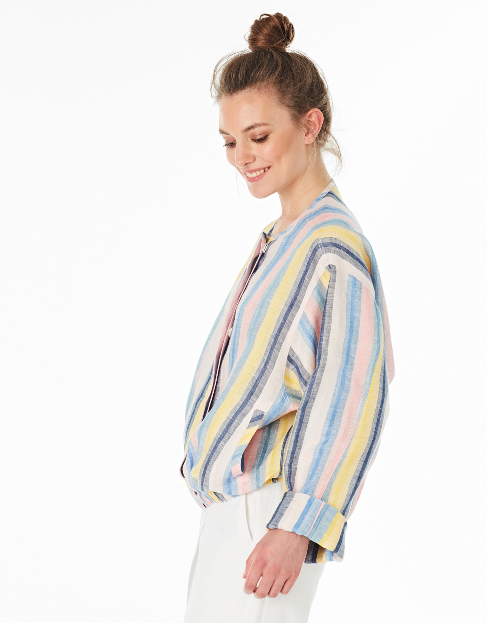 Cazadora estilo bomber lino rayas multicolor