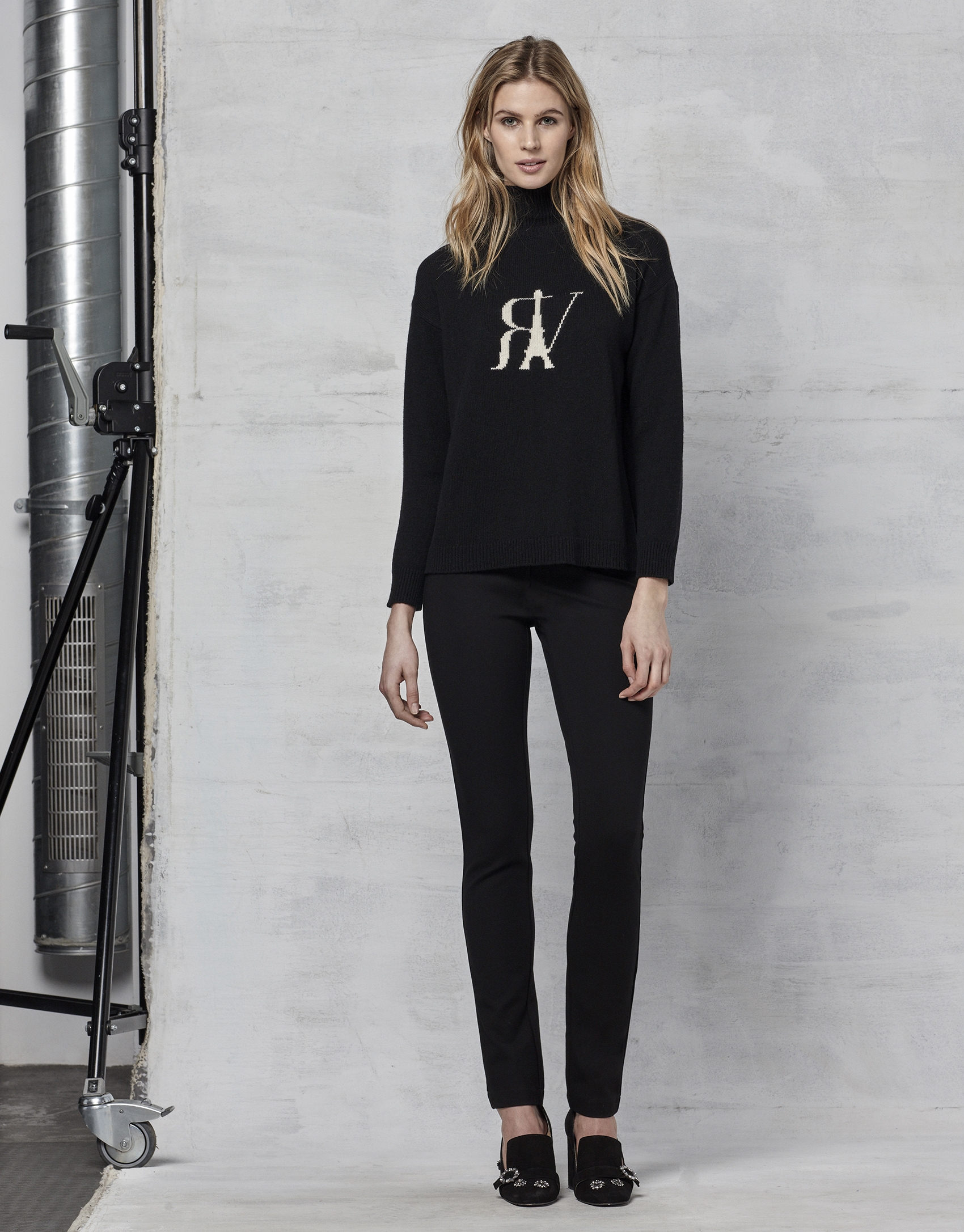 Black wool sweater with logo