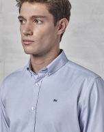 Camisa sport en oxford celeste