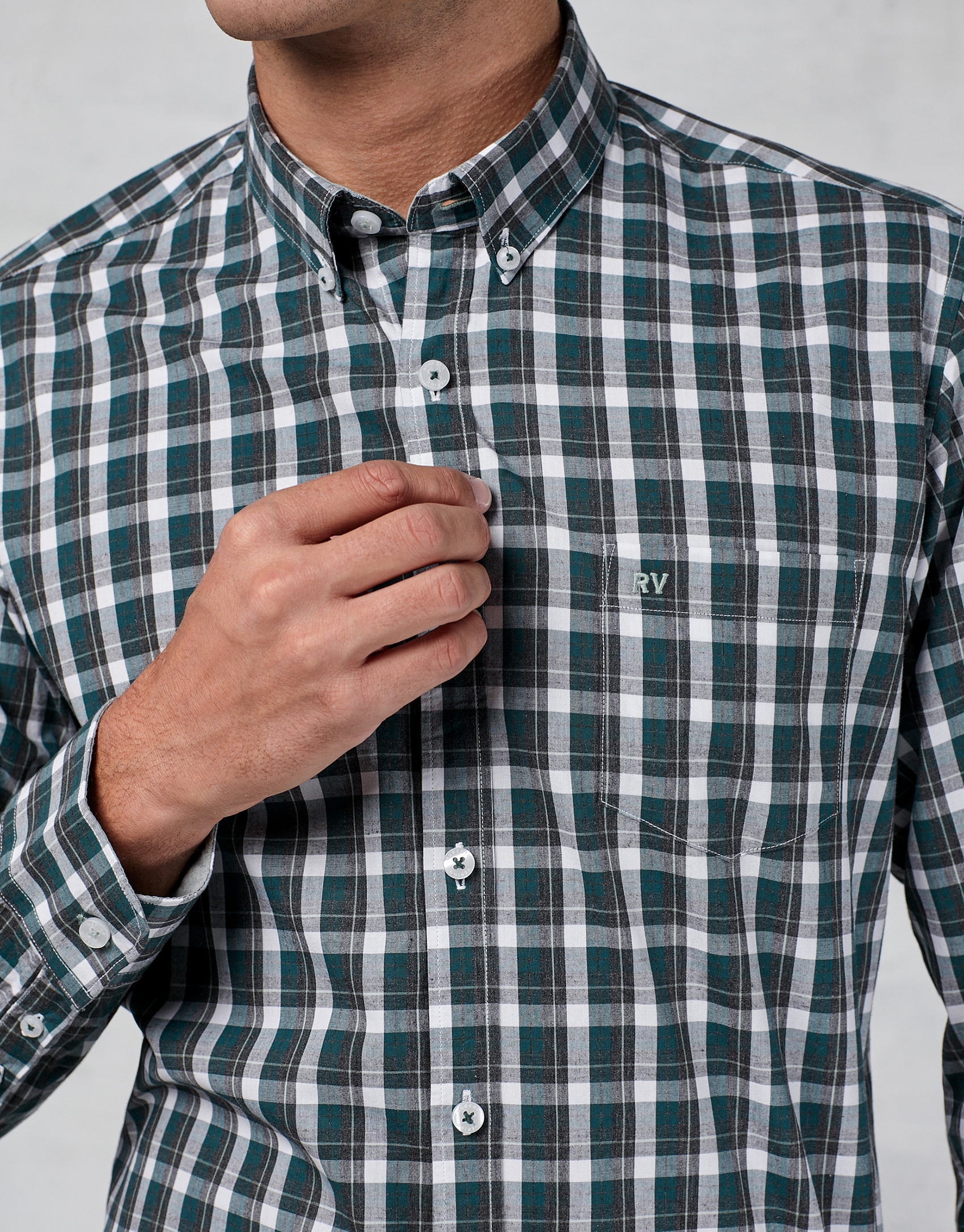 Green / white checked sport shirt