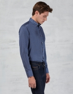 Blue/white dotted print sport shirt