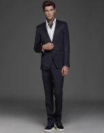 Navy blue basic slim fit suit