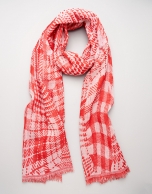 Red and beige geometric print wool scarf