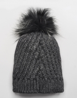 Gorro de lana con ochos pompón gris