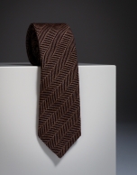 Gray/maroon wool herringbone tie 