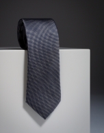 Corbata seda negra con jacquard en crudo