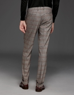 Red/Beige glen plaid pants with darts