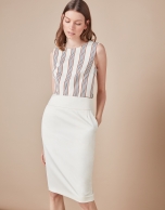 Beige sheath skirt