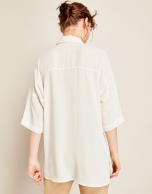 Blusa oversize crudo