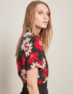 Blusa satén estampada