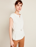 Beige t-shirt with belt