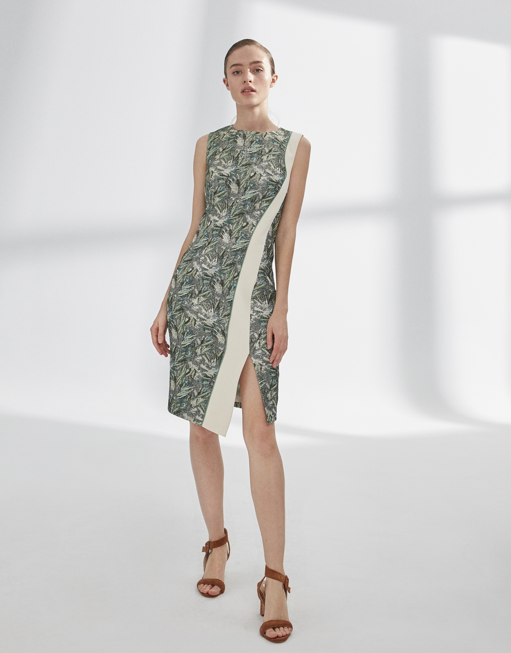 Green slanted print dress