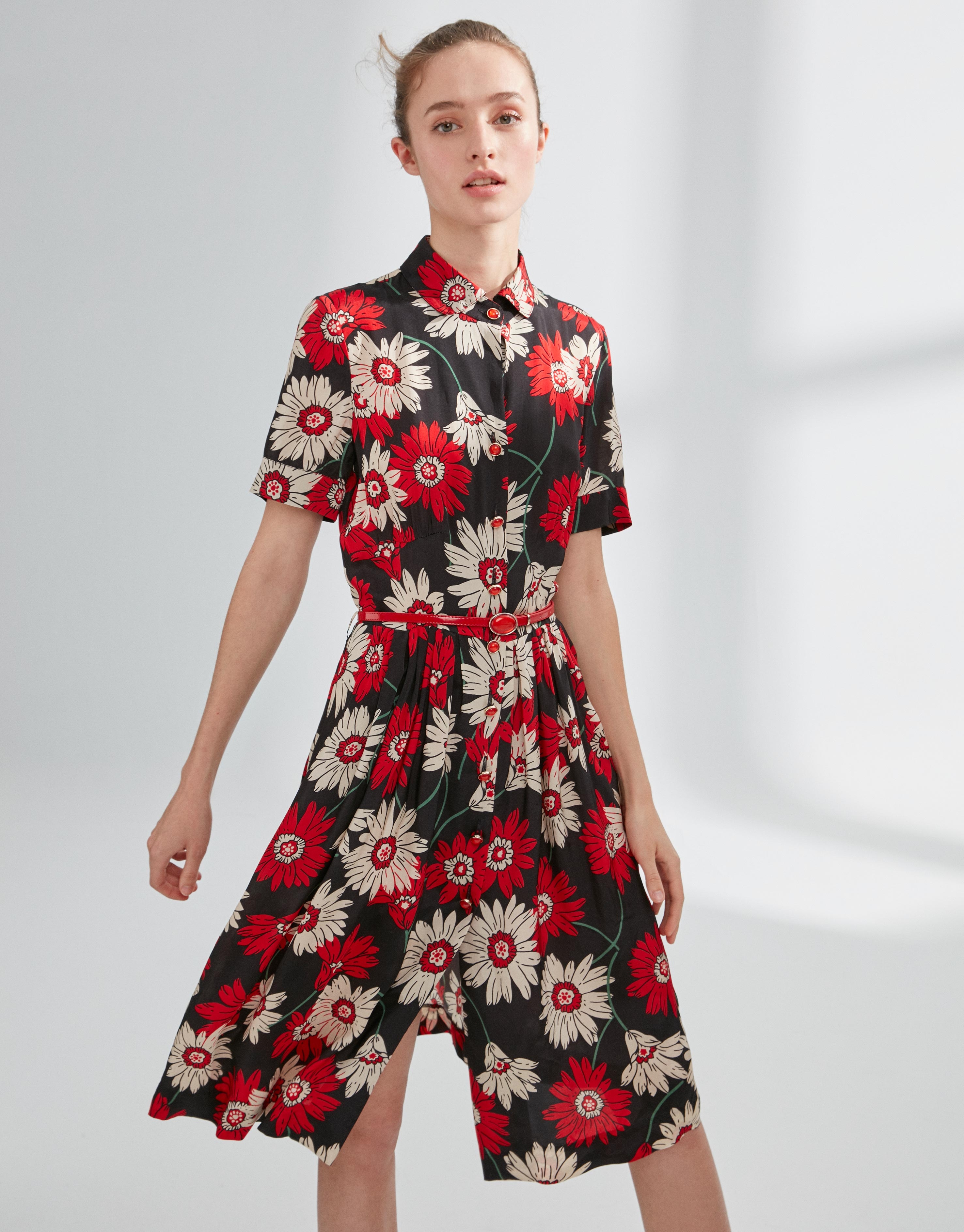 Print shirtwaist dress with gathered front