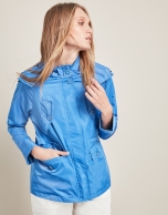 Parka bolsillos azul