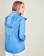 Parka bolsillos azul