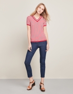 Red short-sleeved striped sweater