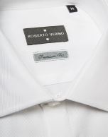 Camisa ceremonia estructura diamante blanca