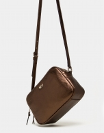 Bolso Taylor piel laminado cobre