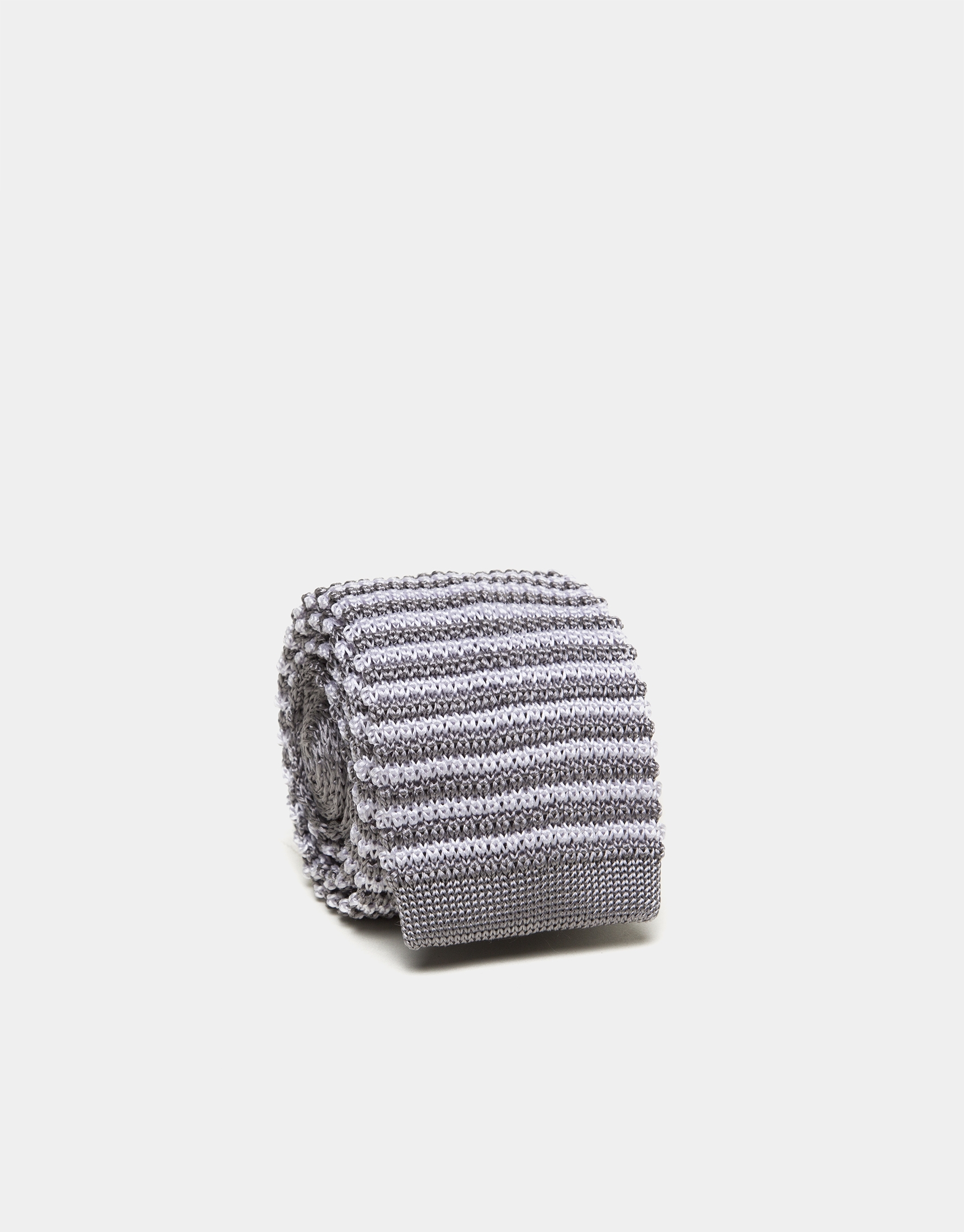 Gray/white striped knit tie