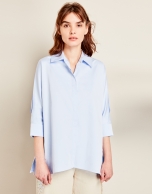 Camisa oversize celeste