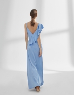 Vestido satén azul con volante