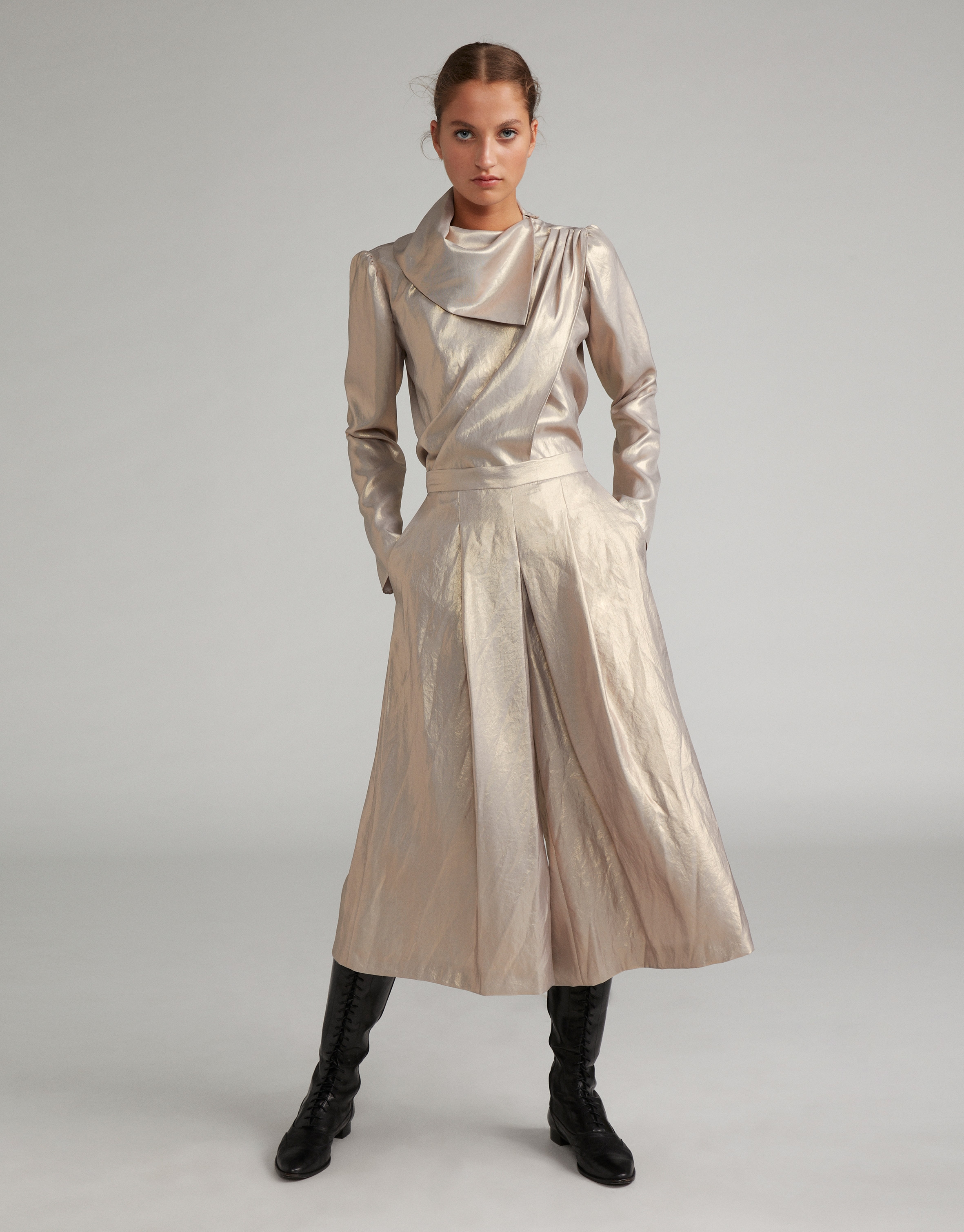 Nacre, metalized-effect culottes