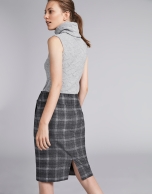 Gray glen plaid pencil skirt