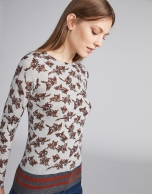 Fine knit top with floral print