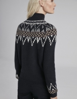 Navy blue sweater with fretted print