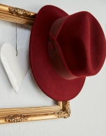 Burgundy Borsellino hat