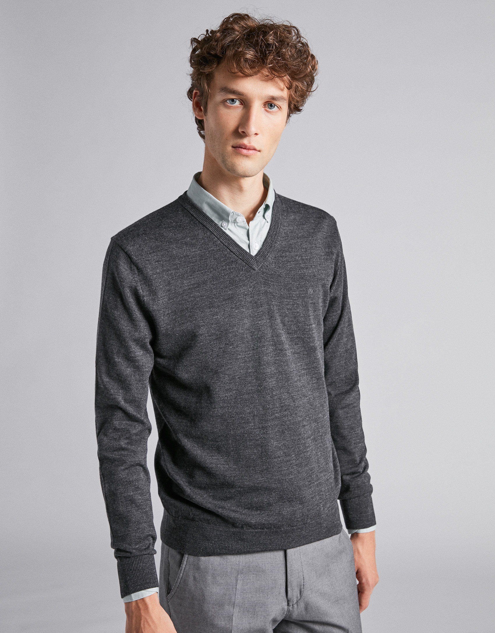 Jersey pico lana gris oscuro