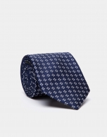 Navy blue silk tie with pearl gray jacquard geometric print