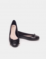 Black leather ballerinas