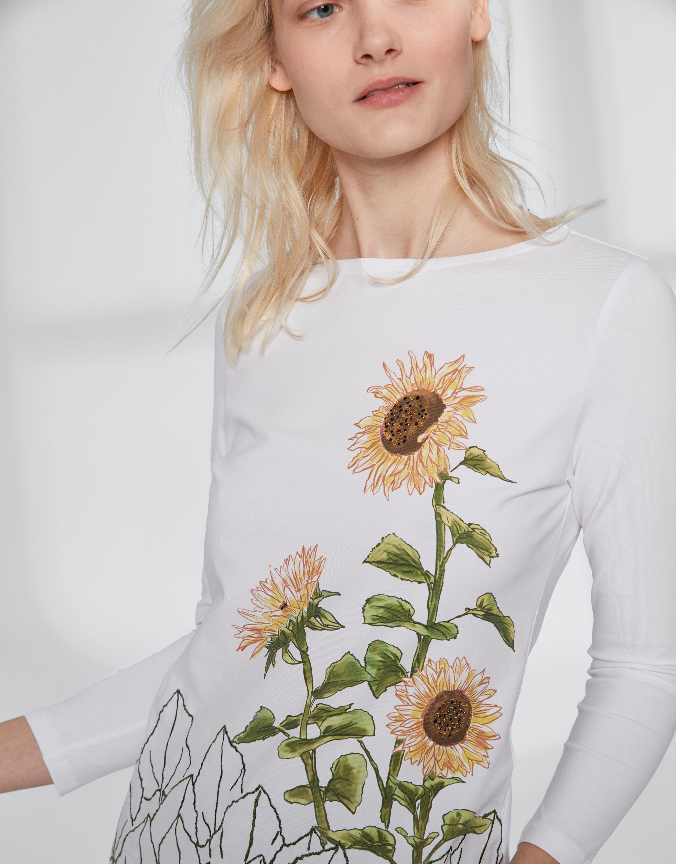 Camiseta estampado girasoles