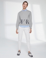 Gray sweatshirt with sequined logo