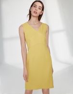 Vestido midi sin mangas piqué amarillo