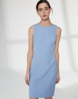 Ultramarine sleeveless midi dress with decoration in the back 