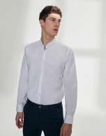 White poplin shirt with striped ribbon