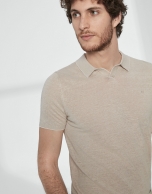 Sandy colored melange linen tricot polo