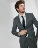 Gray structured virgin wool, regular fit suit