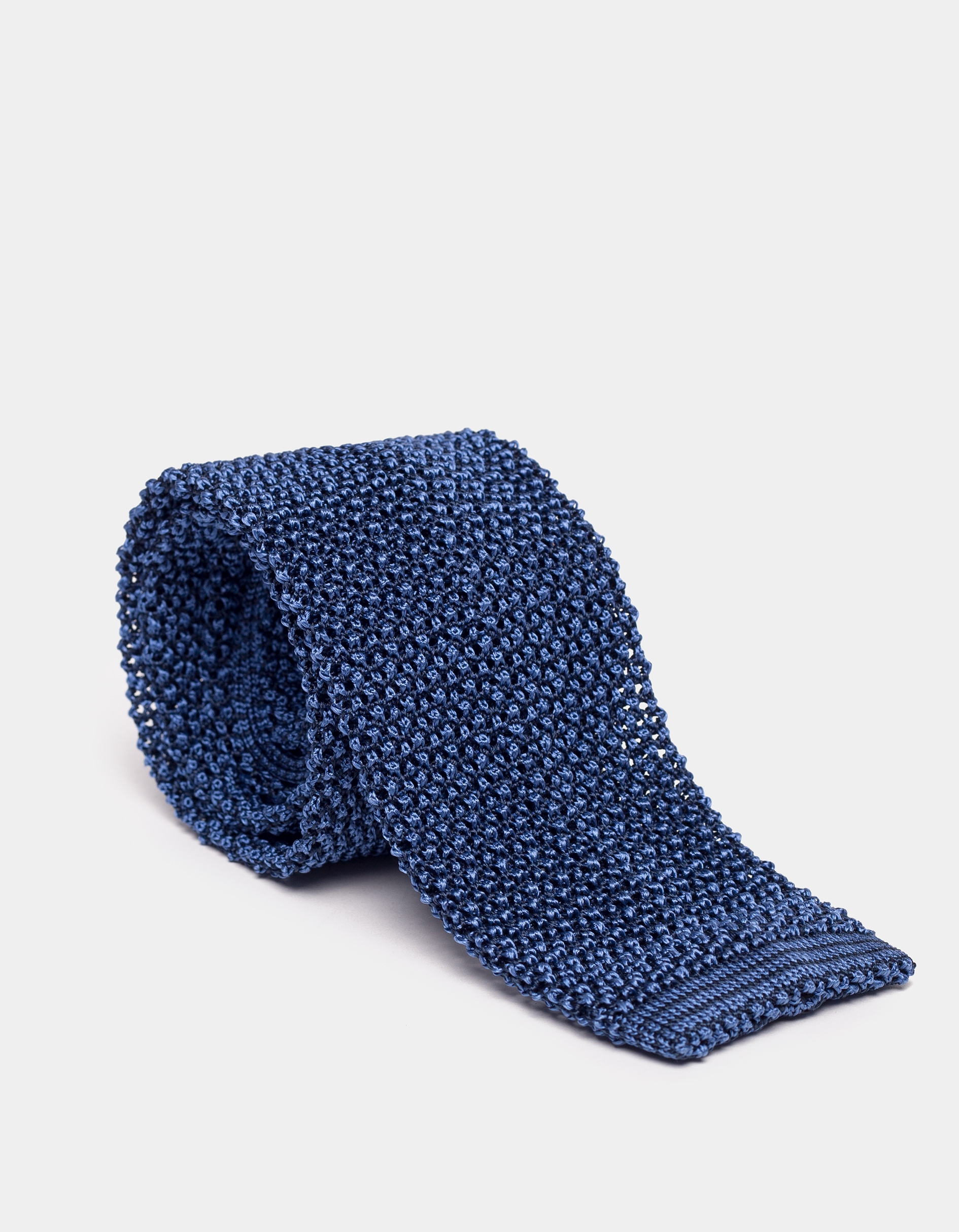 Blue knit silk pique straight-edged tie