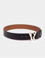 Black alligator-effect embossed leather belt