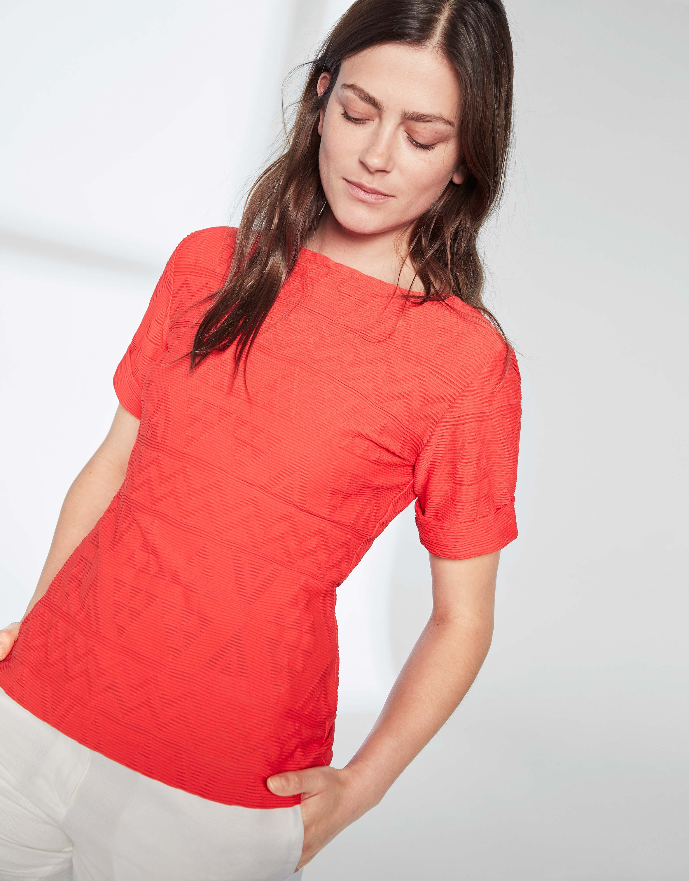 Ruby, embossed fabric top 