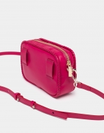 Bolso riñonera fucsia