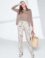 Loose pants with geese print