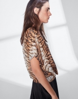 Animal print loose top