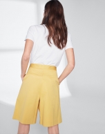 Yellow cotton bermudas