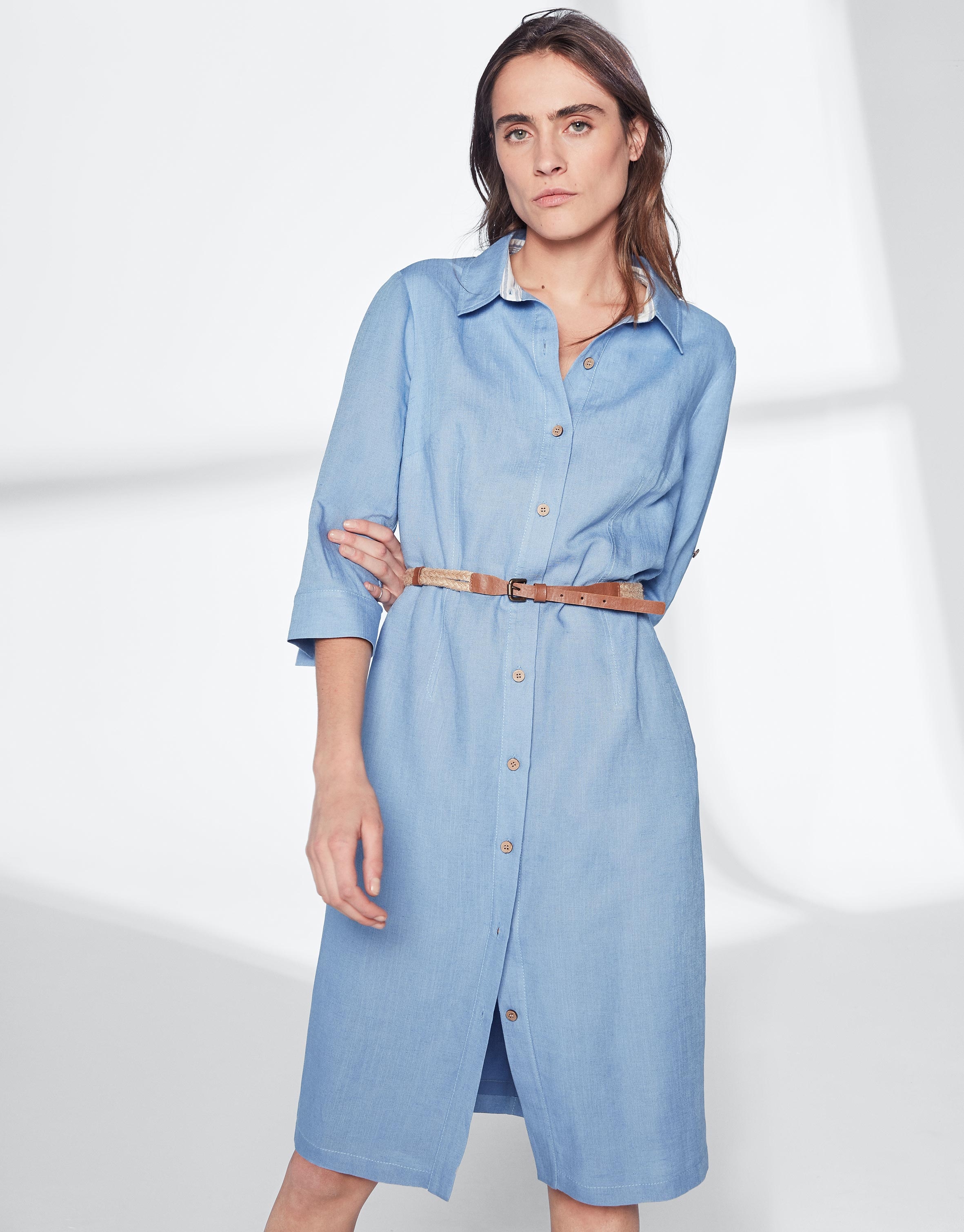 Blue linen shirtwaist dress - Woman - SS2019 | Roberto Verino