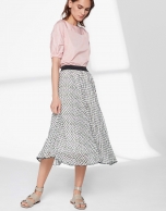 Pastel checked, long pleated skirt